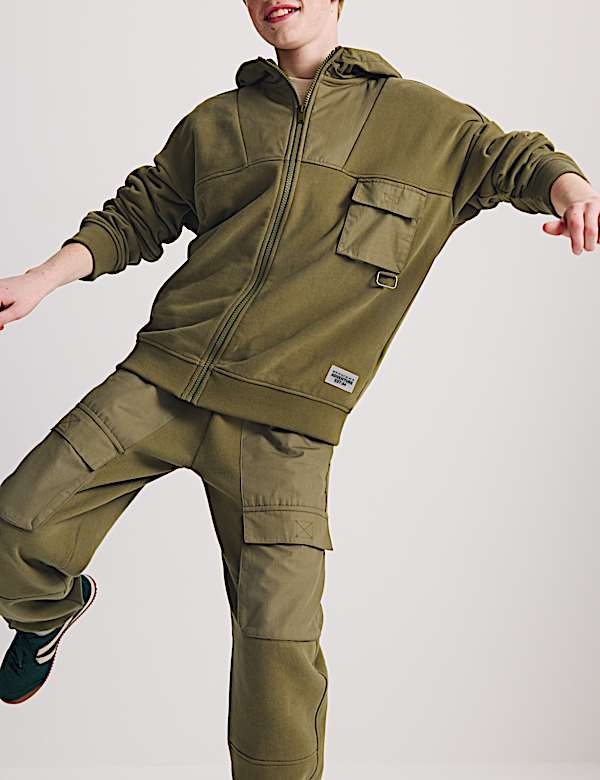 Hoodie Beritsleting Bahan Katun (6-16%) - ID