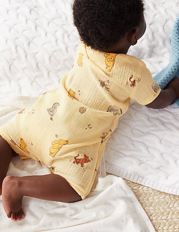 Pure Cotton Winnie the Pooh™ Romper (7lbs-1 Yrs)