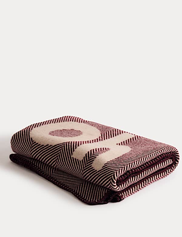Pure Wool Oh Happy Day Slogan Throw - UA