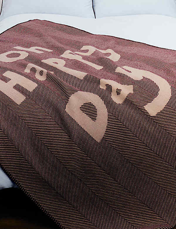 כרבולית מצמר טהור עם כיתוב Oh Happy Day - IL