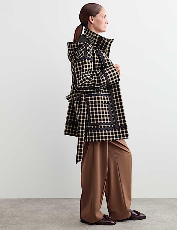 Waterproof Checked Hooded Short Raincoat - NL