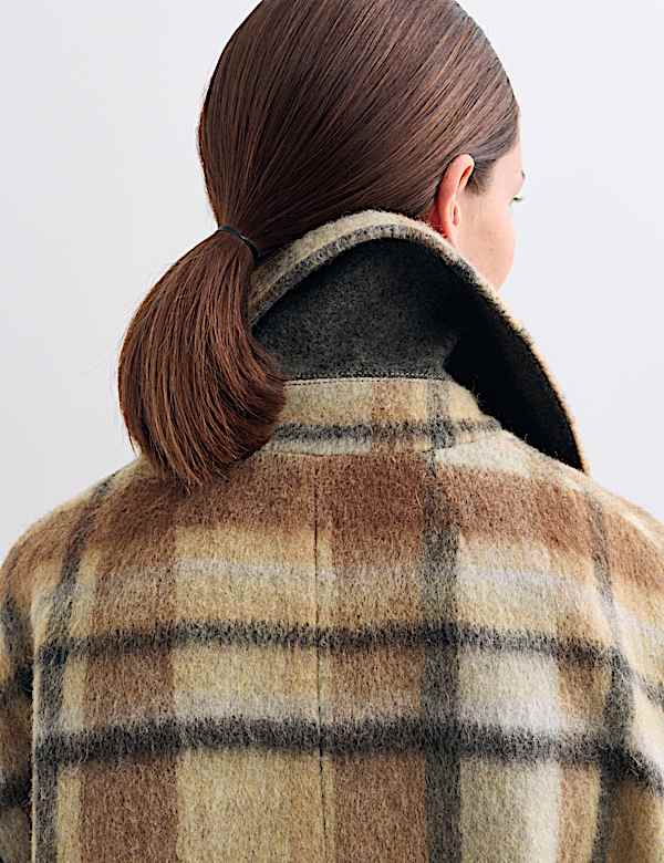 Wool Rich Checked Double Breasted Coat - BE