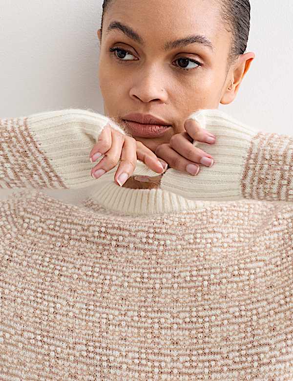 Pull en laine m&eacute;lang&eacute;e &agrave; col rond avec mohair - BE