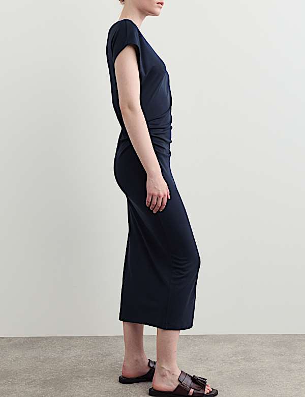 Robe midi coupe droite en jersey &agrave; motif ruch&eacute; - CA