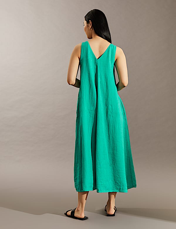 Gesmokte midi-jurk van zuiver linnen met V-hals - BE