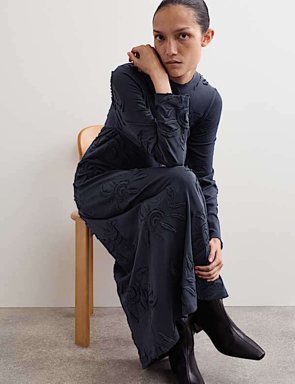 Robe patineuse midaxi en jersey 100 % coton brodé - CA