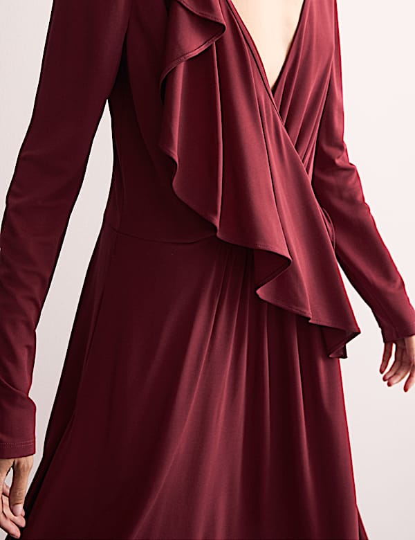 Robe midi style portefeuille &agrave; volants et col en V en jersey - CA