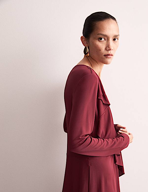 Robe midi style portefeuille &agrave; volants et col en V en jersey - CA