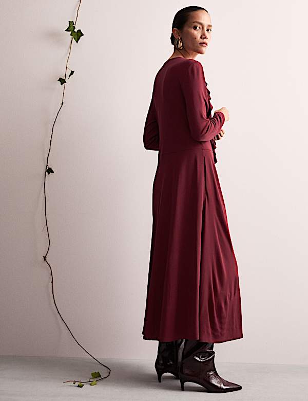 Robe midi style portefeuille &agrave; volants et col en V en jersey - CA