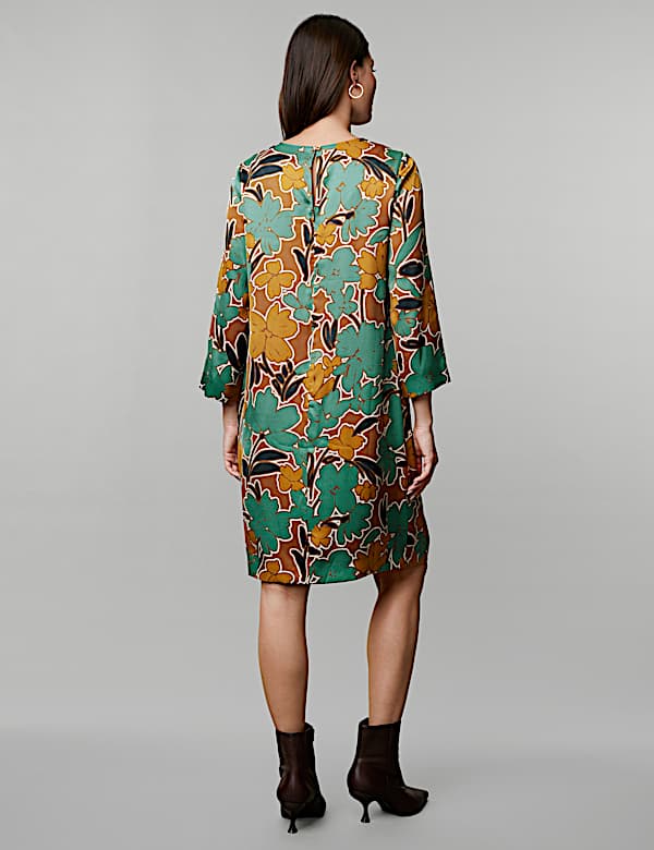 Gaun Terusan Panjang Lutut Motif Bunga - ID