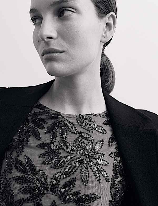 Sequin Round Neck Knee Length Shift Dress - NL