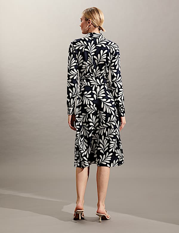 Robe midi style chemise 100&nbsp;% soie &agrave; motif fleuri - BE