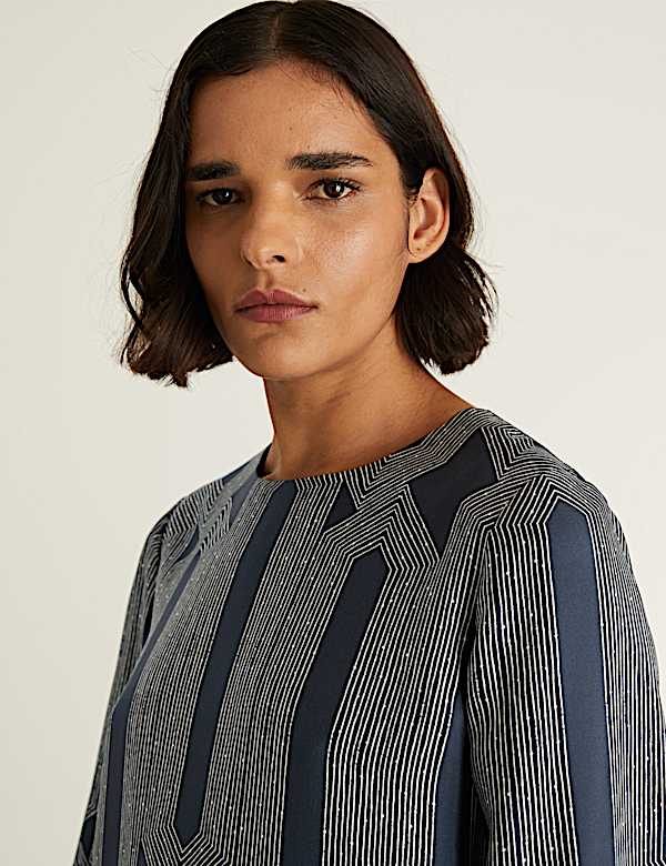 Gemustertes Mini-Etuikleid mit hohem Seidenanteil - DE