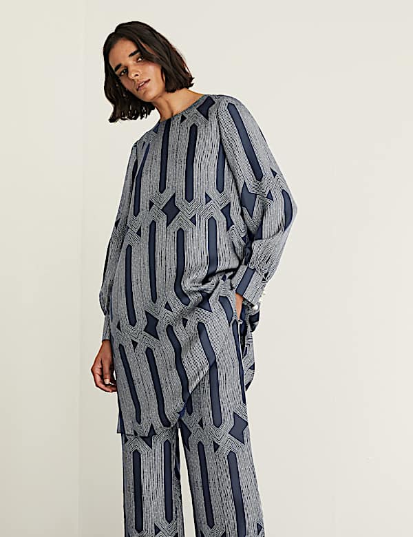 Gemustertes Mini-Etuikleid mit hohem Seidenanteil - DE