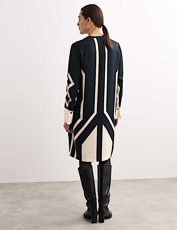 Vestido camisero por la rodilla de dise&ntilde;o geom&eacute;trico - ES