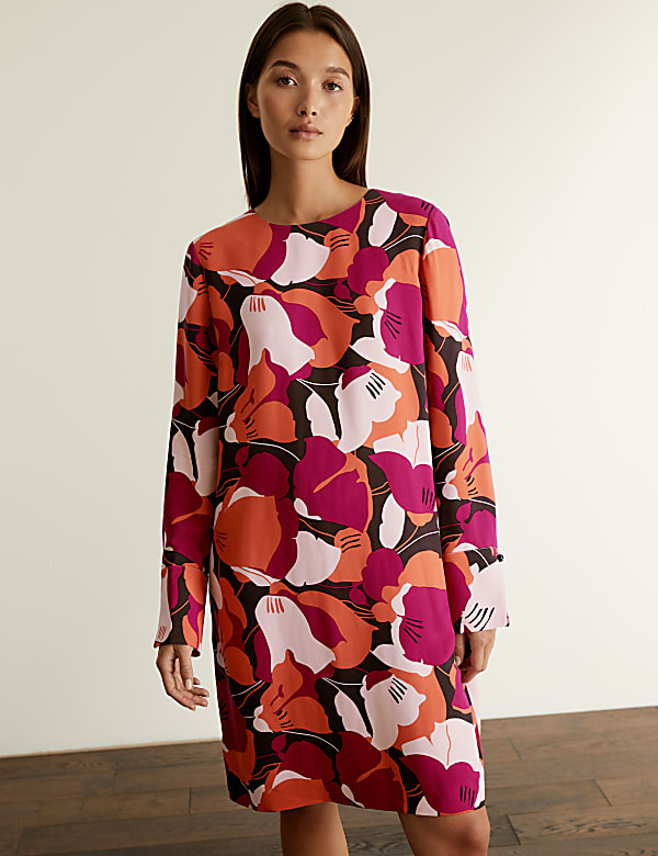 Floral Round Neck Mini Shift Dress