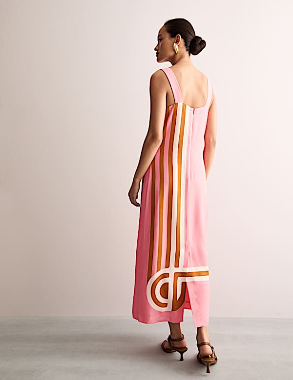 Μίντι εμπριμέ ίσιο φόρεμα με τετράγωνη λαιμόκοψη - GR