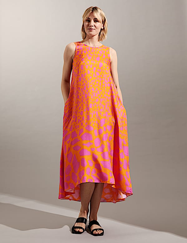 Gesmokte midi-jurk van zuiver zijde met dierenprint - BE