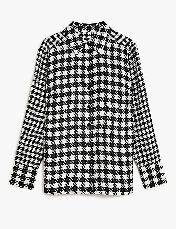 Kemeja Model Kerah Sutra Murni Bermotif - ID