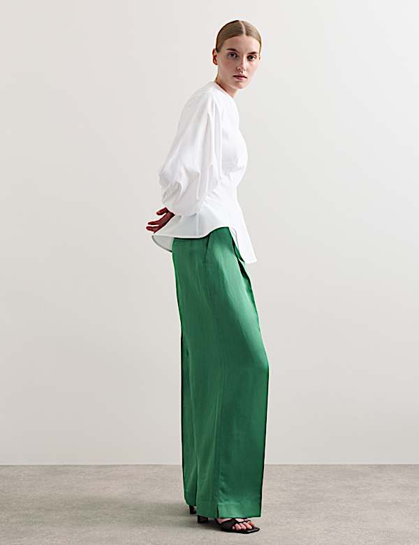 Zuiver katoenen blouse met knoopsluiting en V-hals - NL