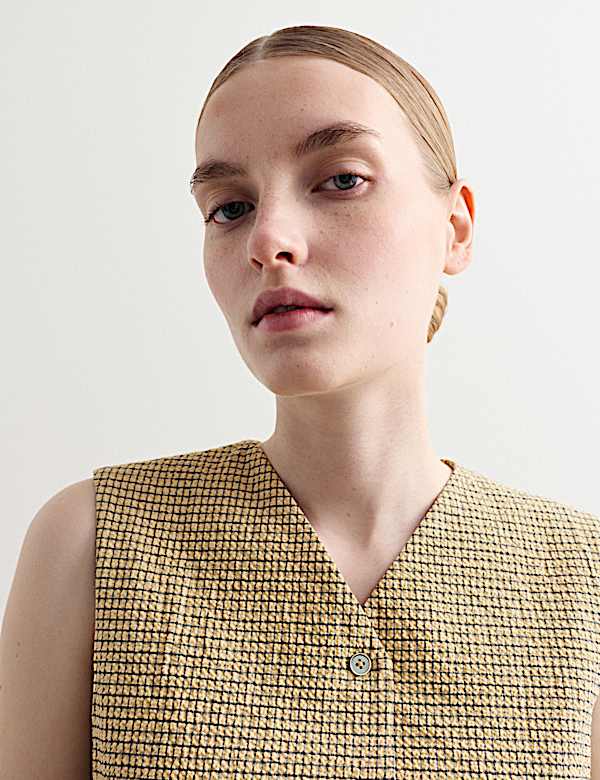 Cotton Rich Checked Seersucker Waistcoat - IT