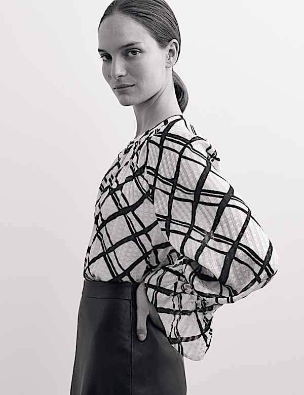 Blusa con cuello redondo a rayas - ES