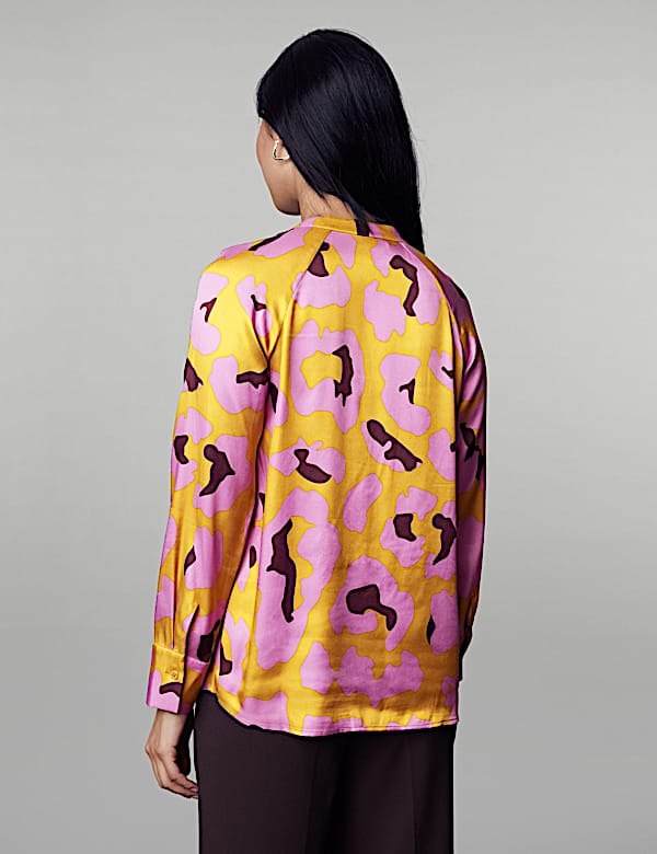 Kemeja Motif Hewan - ID