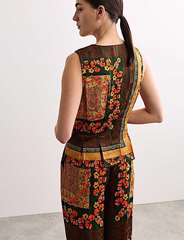 Top con cuello asim&eacute;trico y estampado de pa&ntilde;uelo - ES