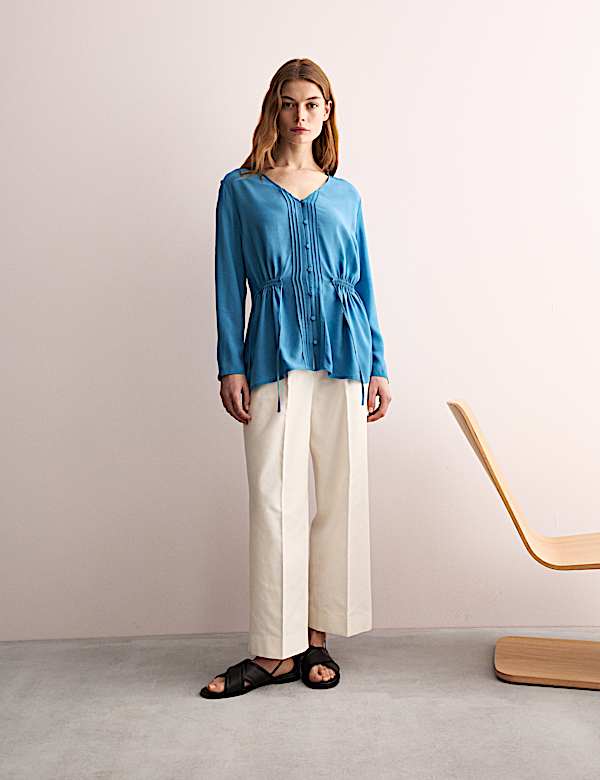 Τοπ με πιέτες και λαιμόκοψη V - GR