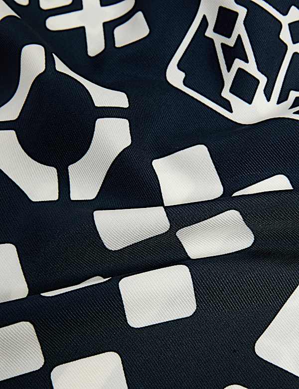 Monochrome Geometric Boxy T-Shirt - AU