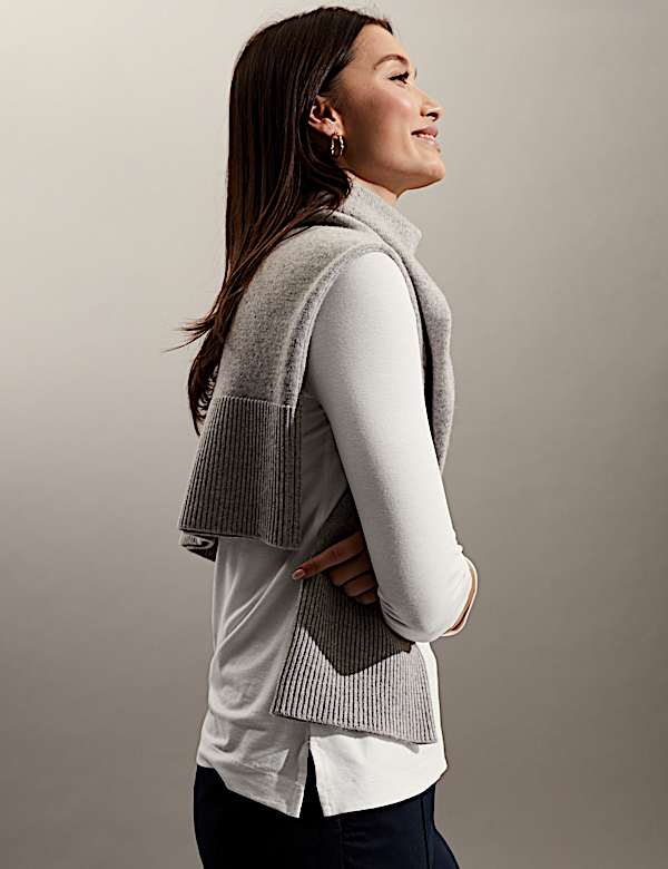 Slash Neck 3/4 Sleeve Top - BG