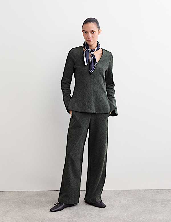 Top ajusté en coton mélangé à col en V avec laine - FR