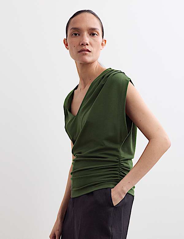 Marszczony top dżersejowy z dekoltem w serek - PL