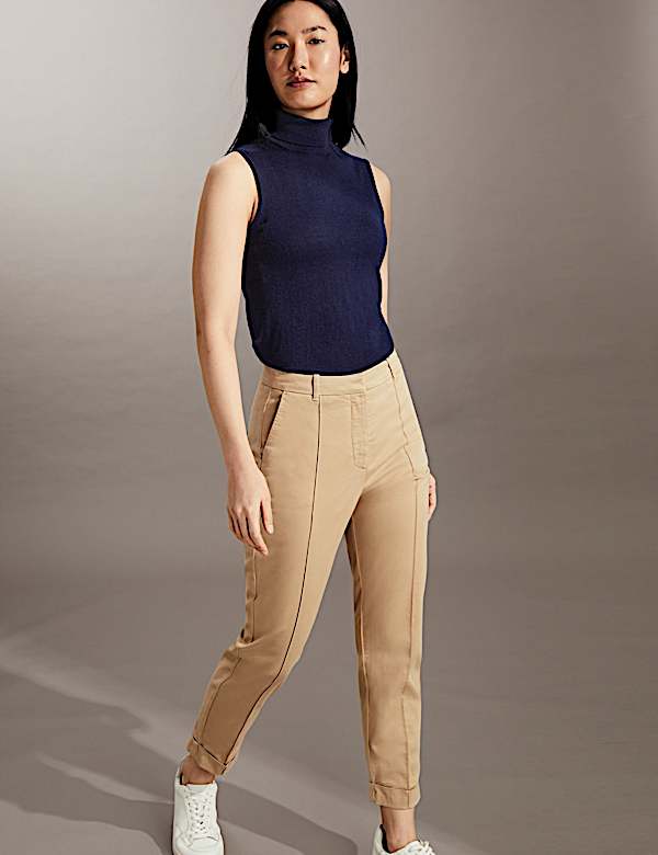 Slim Fit Cropped Chinos - ES