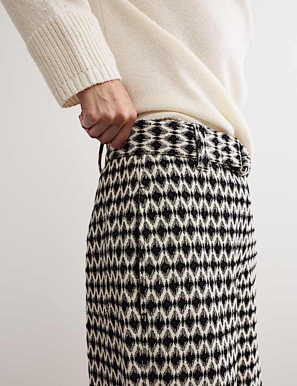 Geometric Jacquard Tapered Trousers - ES