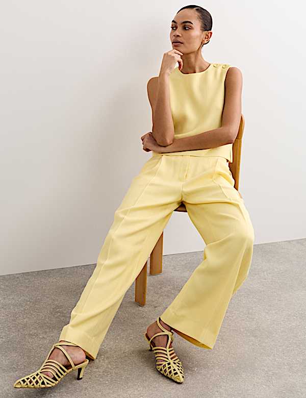 Pleat Front Wide Leg Trousers - IT