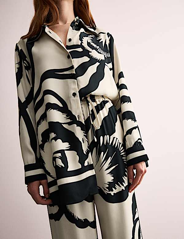 Monochrome Floral Wide Leg Trousers - GR