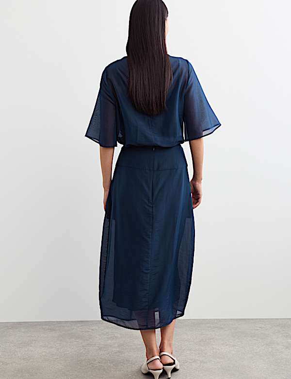 Jupe midi coupe droite en lyocell &agrave; devant pliss&eacute; - CH