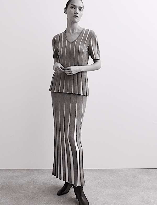 Knitted Seam Detail Midi A-Line Skirt - AU