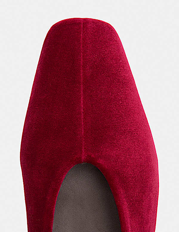 Velvet Flat Square Toe Ballet Pumps - BN