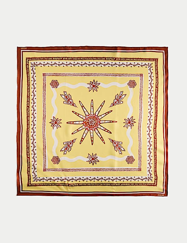 &Eacute;charpe carr&eacute;e en serg&eacute; 100 % soie imprim&eacute; - CH