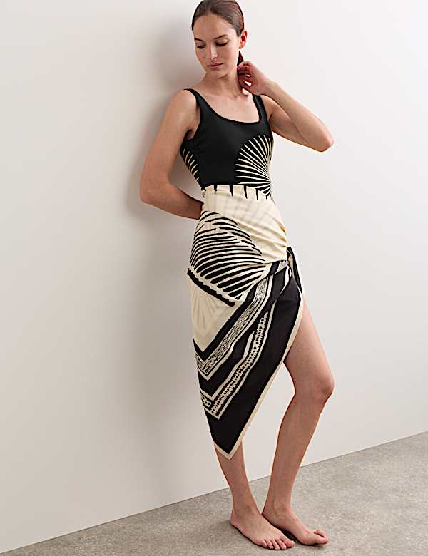 Badpak met vulling en print - BE