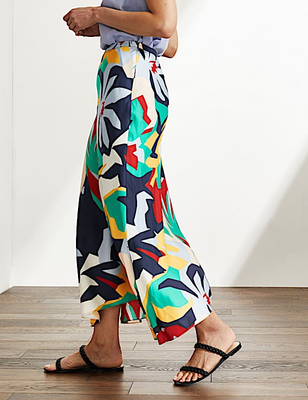 Jupe midi 100&nbsp;% soie &agrave; motif fleuri - BE