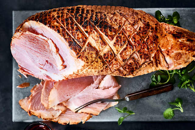 Collection Whole Roast Wiltshire Ham on the Bone (Minimum 40 Slices)