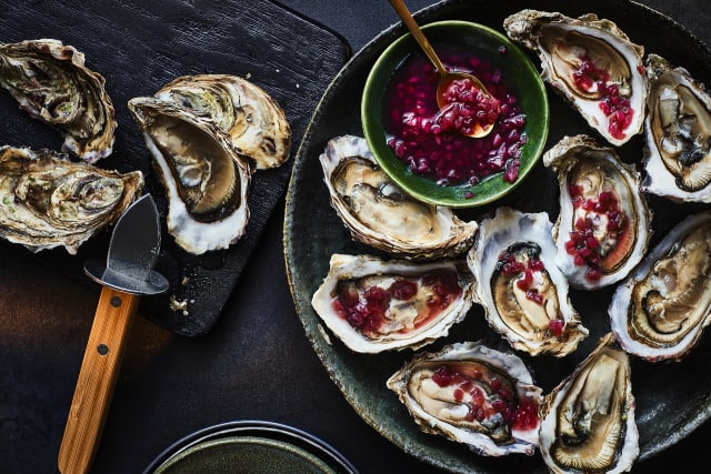 Collection 12 Scottish Oysters (Serves 4)
