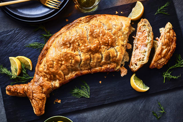 Collection Scottish Leaping Salmon en Croute (Serves 6)