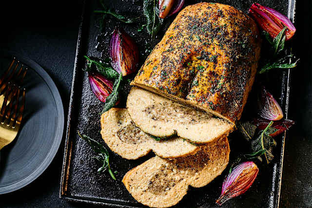 Plant Kitchen No Turkey Crown (Serves 4)