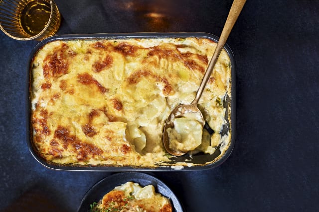 Collection Potato Dauphinoise (Serves 6)