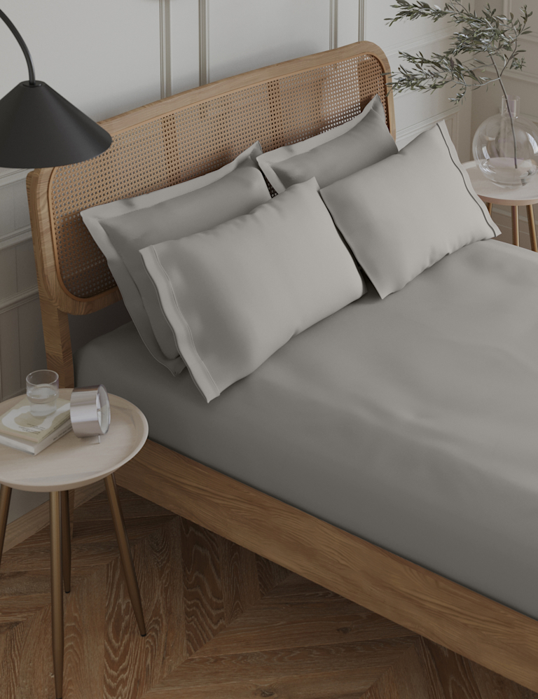 Egyptian Cotton 230 Thread Count Crisp Flat Sheet