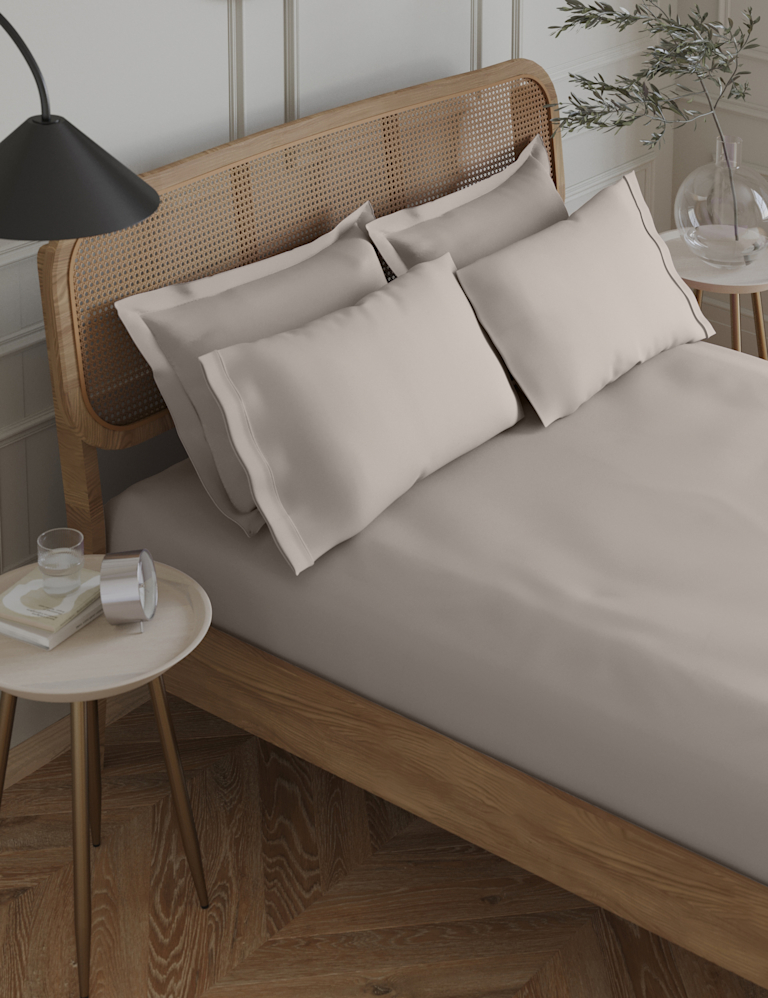 Egyptian Cotton 230 Thread Count Crisp Flat Sheet